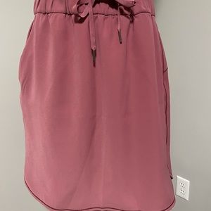 Mauve colored Lululemon skirt